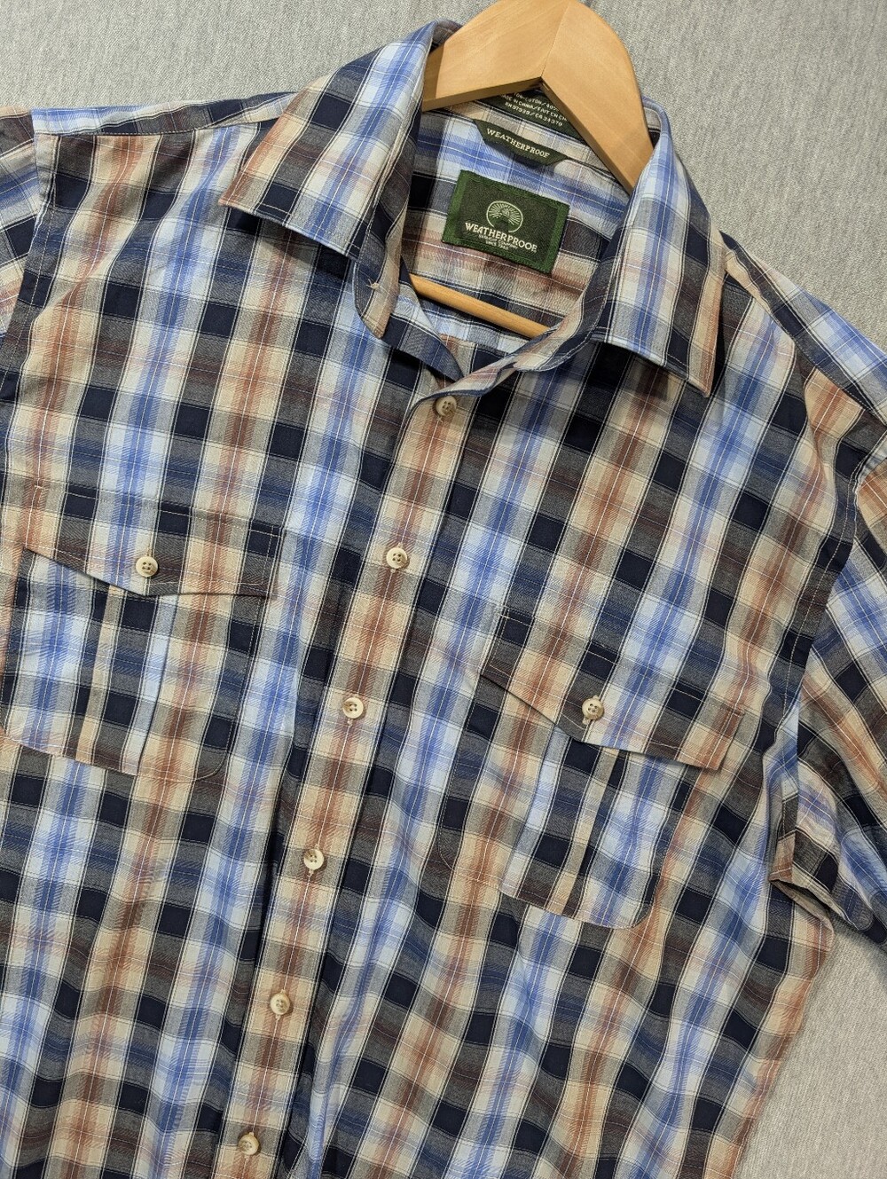 Weatherproof Plaid Button Up Shirt Men's Large Blue White Brown Short Sleeve